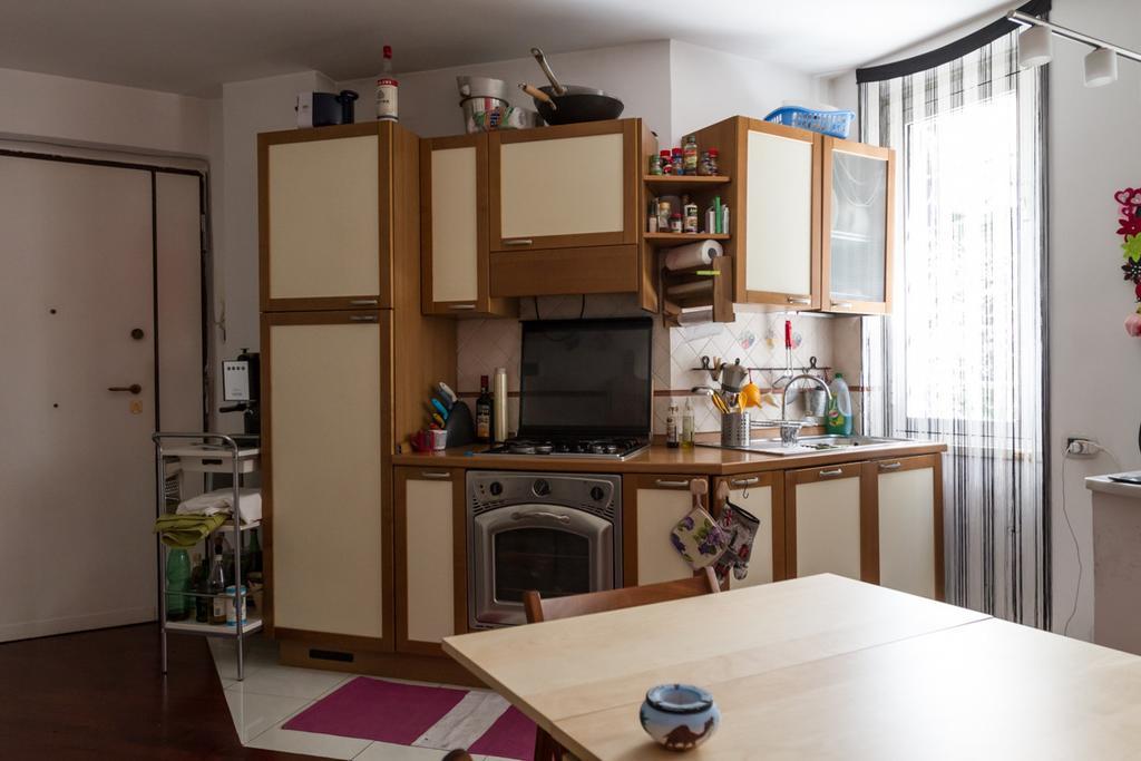 Vacanze Romane Con Giardino Bilik gambar